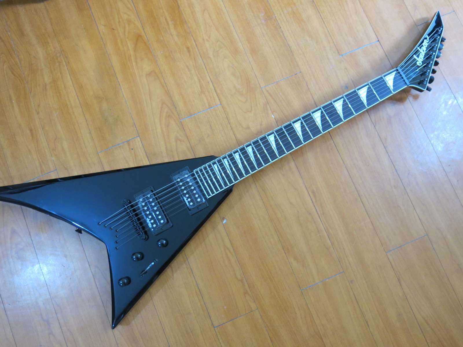 Jackson X Series Rhoads RRXT24-7 7-String Electric Guitar Gloss Black