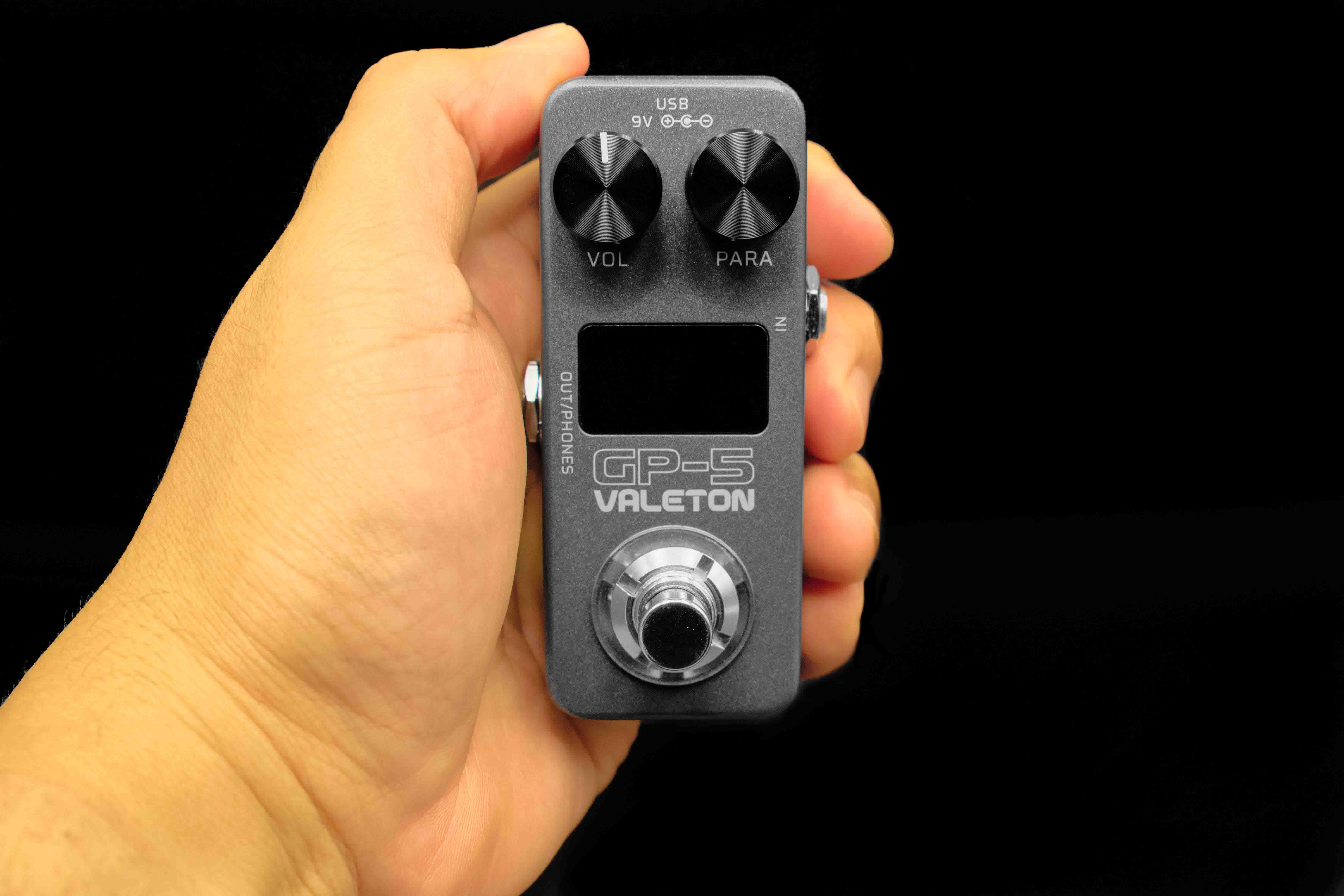 Got your favorite NAM profile? Load it to this bad boy.